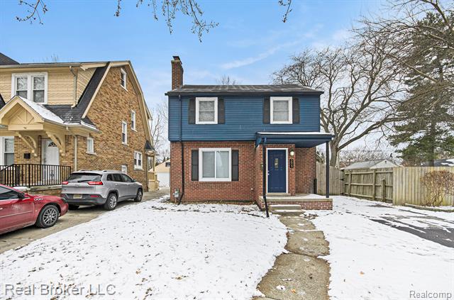 Builiding view twenty seven for 3829 Harvard, Detroit, MI. 48224