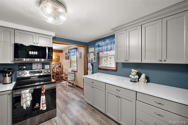 Builiding view nineteen for 100 Curella, Attica, MI. 48412