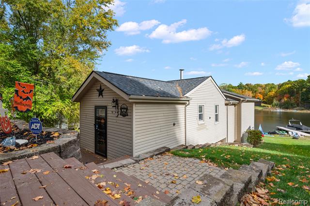 Builiding view twelve for 100 Curella, Attica, MI. 48412