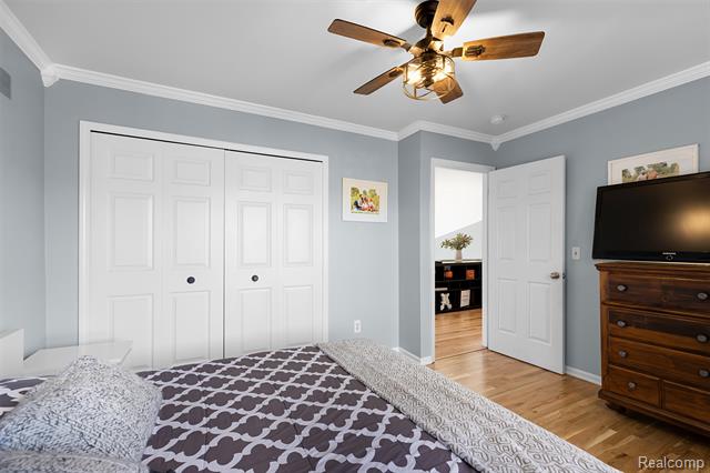 Builiding view thirty four for 1020 Carriage Trace, South Lyon, MI. 48178