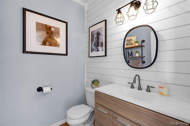 Builiding view twenty five for 1020 Carriage Trace, South Lyon, MI. 48178