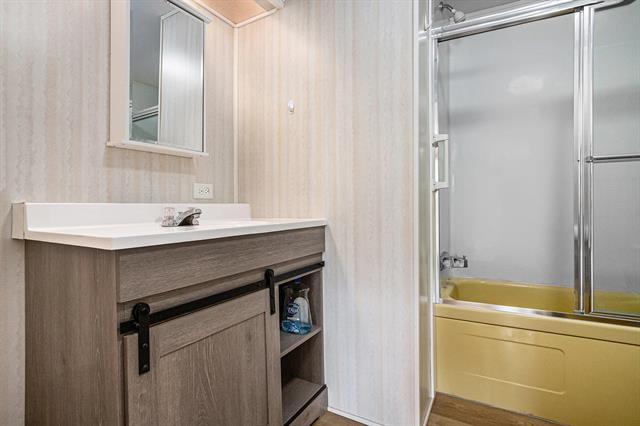 Builiding view eleven for 69617 Eisenhower, Sturgis, MI. 49091