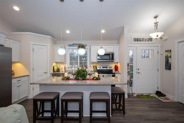 Builiding view eight for 2193 Gethings, Battle Creek, MI. 49015