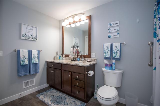 Builiding view nineteen for 2193 Gethings, Battle Creek, MI. 49015