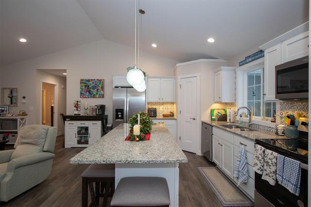 Builiding view ten for 2193 Gethings, Battle Creek, MI. 49015