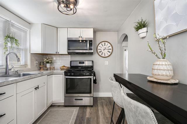 Builiding view five for 2081 142Nd, Dorr, MI. 49323