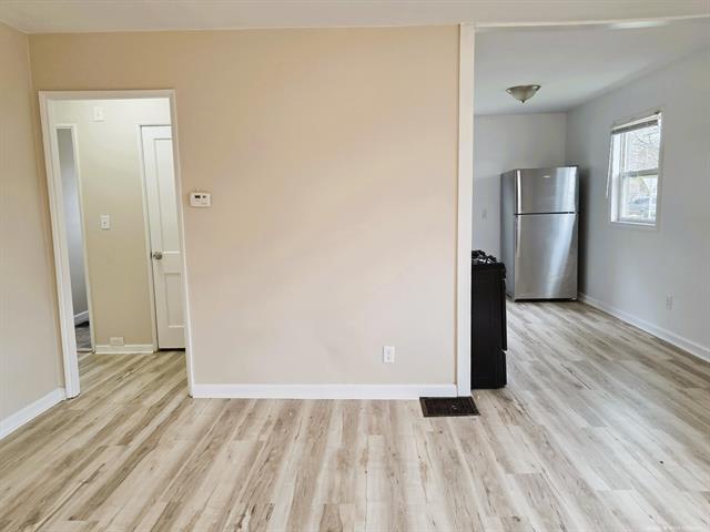 Builiding view eight for 1501 Whiting, Wyoming, MI. 49509