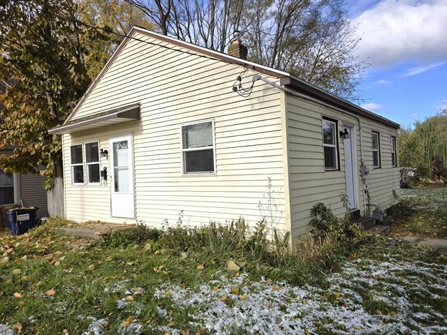 Builiding view one for 1501 Whiting, Wyoming, MI. 49509