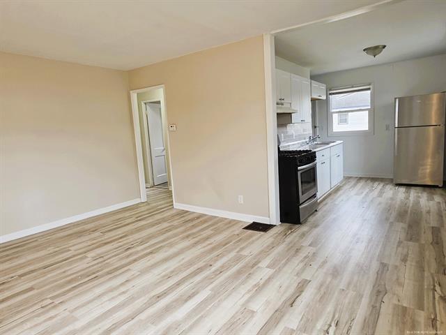 Builiding view three for 1501 Whiting, Wyoming, MI. 49509