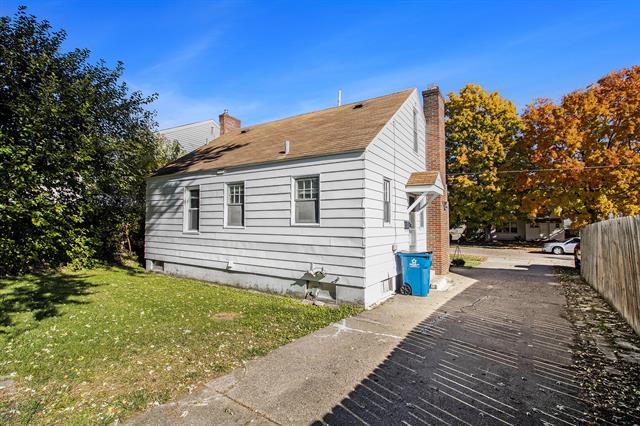 Builiding view fourteen for 2461 Wyoming, Wyoming, MI. 49519