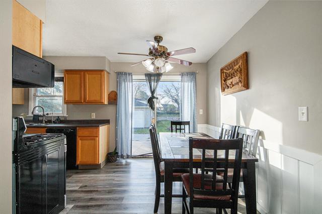 Builiding view six for 1620 Royal Oak, Wyoming, MI. 49519