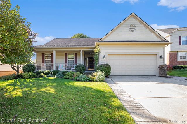 front view for 57677 Dakota Dr, New Hudson, Mi. 48165