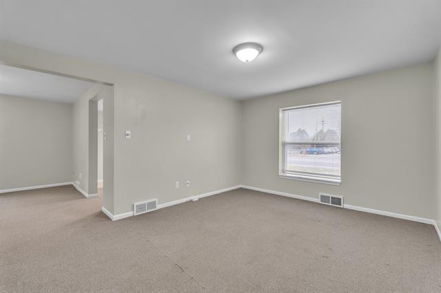 Builiding view fifteen for 56733 Grand River, New Hudson, MI. 48165