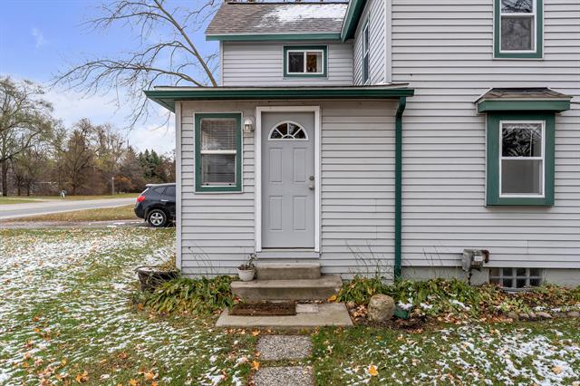 Builiding view six for 56733 Grand River, New Hudson, MI. 48165