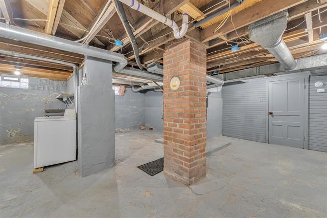 Builiding view thirty four for 56733 Grand River, New Hudson, MI. 48165