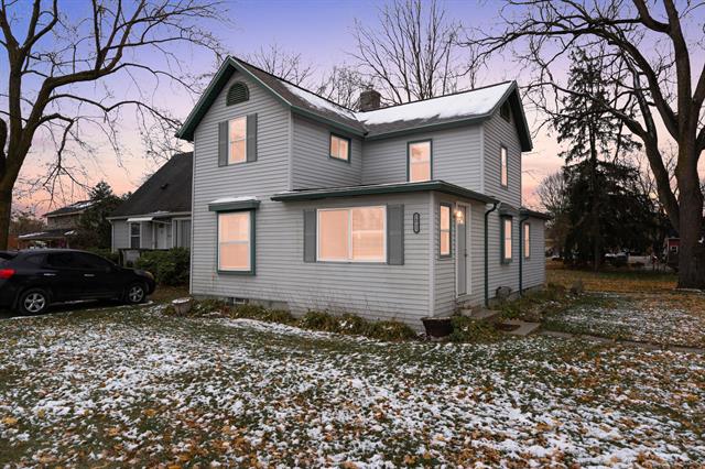 front view for 56733 Grand River Ave, New Hudson, Mi. 48165