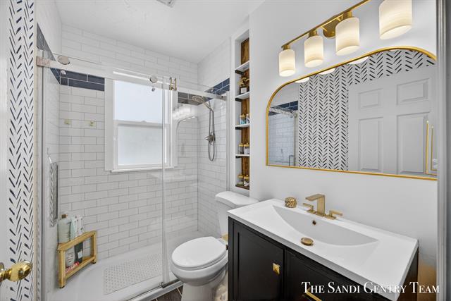 Builiding view twelve for 3454 Mccracken, Muskegon, MI. 49441