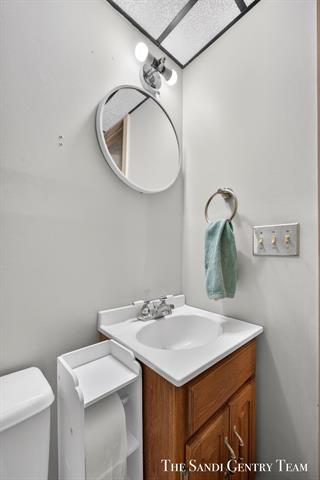 Builiding view twenty six for 3454 Mccracken, Muskegon, MI. 49441