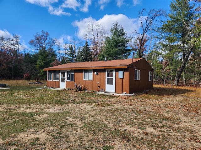 Builiding view one for 9279 Forman, Baldwin, MI. 49304