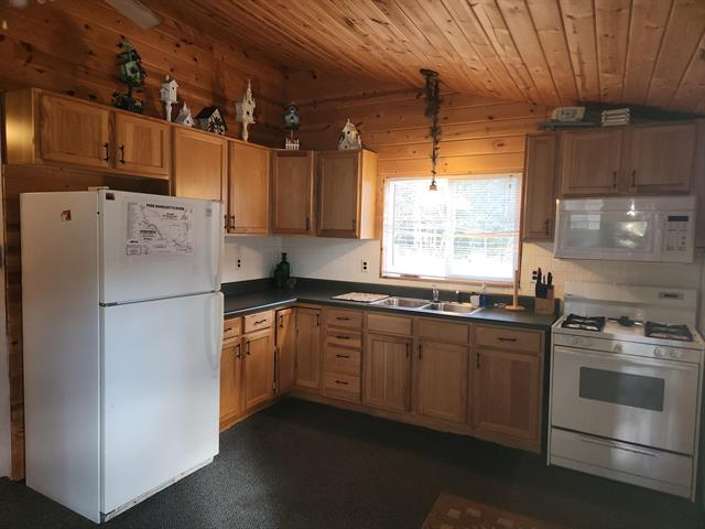 Builiding view six for 9279 Forman, Baldwin, MI. 49304