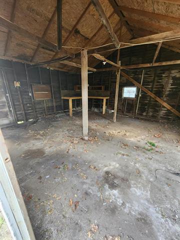 Builiding view thirty for 213 High, Jackson, MI. 49203