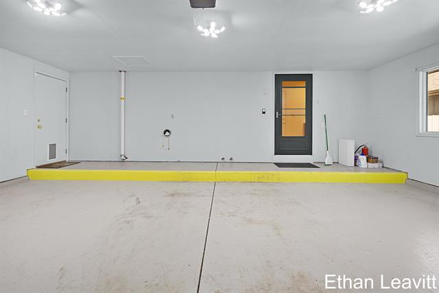 Builiding view forty seven for 6260 Heathmoor, Grand Rapids, MI. 49546