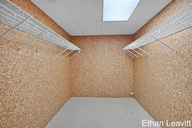 Builiding view forty three for 6260 Heathmoor, Grand Rapids, MI. 49546