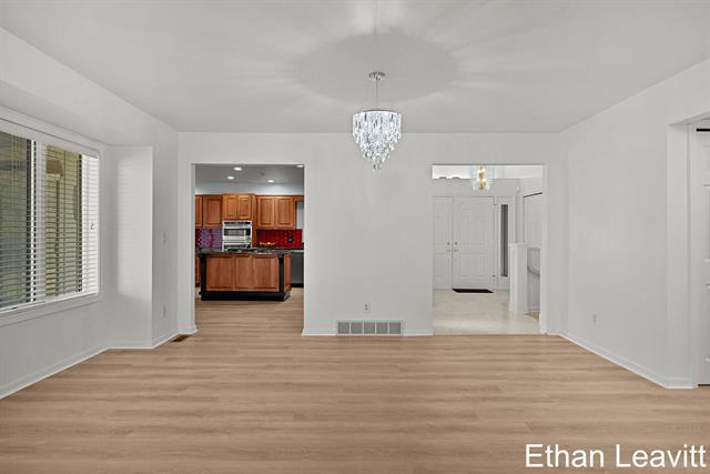 Builiding view sixteen for 6260 Heathmoor, Grand Rapids, MI. 49546