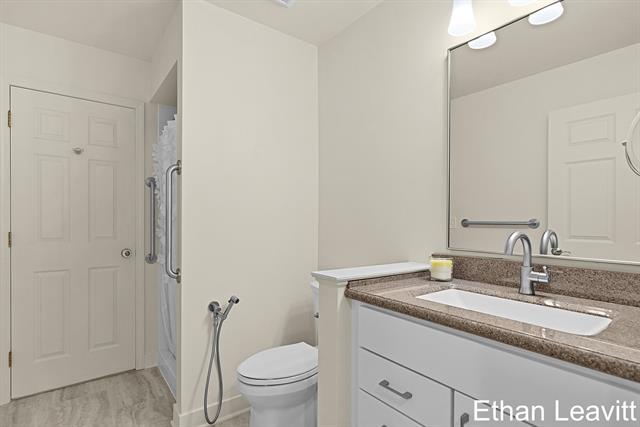 Builiding view thirty three for 6260 Heathmoor, Grand Rapids, MI. 49546