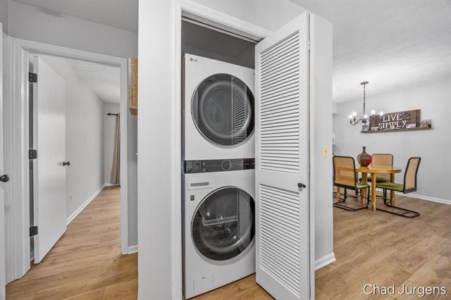 Builiding view eighteen for 2885 Hidden View, Caledonia, MI. 49316