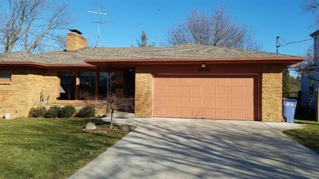 front view for 1920 Concord Avenue Se, Grand Rapids, Mi. 49506