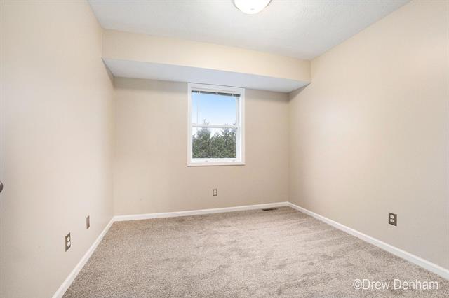 Builiding view seventeen for 2108 Hartman, Caledonia, MI. 49316