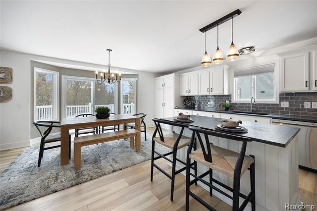 Builiding view eleven for 57351 Blossom Valley, New Hudson, MI. 48165