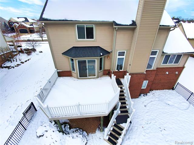 Builiding view forty two for 57351 Blossom Valley, New Hudson, MI. 48165