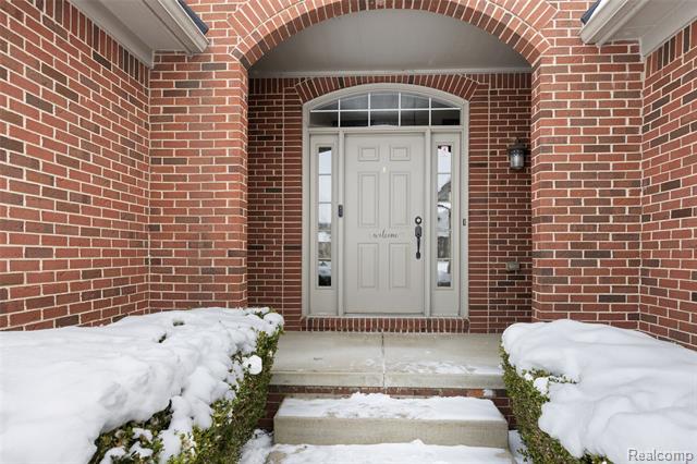 Builiding view thirty four for 57351 Blossom Valley, New Hudson, MI. 48165