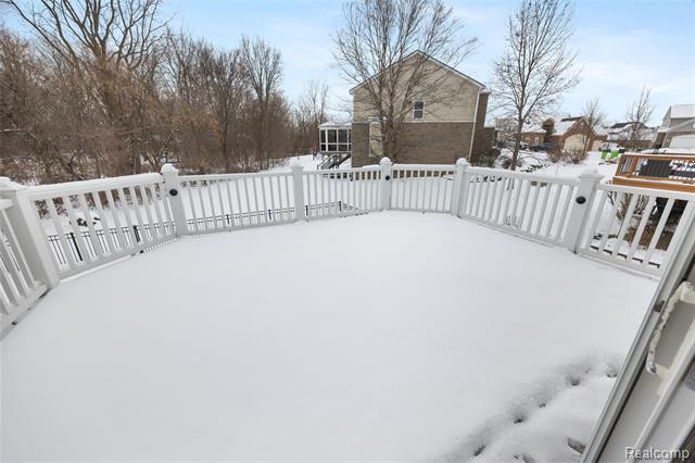 Builiding view thirty two for 57351 Blossom Valley, New Hudson, MI. 48165