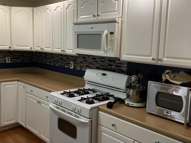 Builiding view fourteen for 92430 Center, Dowagiac, MI. 49047