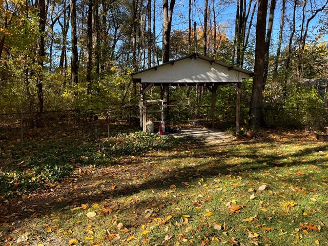 Builiding view six for 92430 Center, Dowagiac, MI. 49047