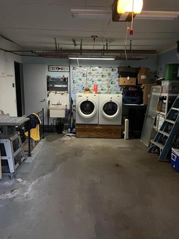 Builiding view twenty three for 92430 Center, Dowagiac, MI. 49047