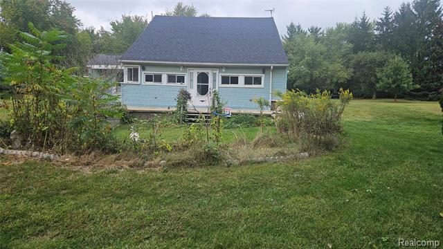 front view for 53540 12 Mile Rd, Wixom, Mi. 48393