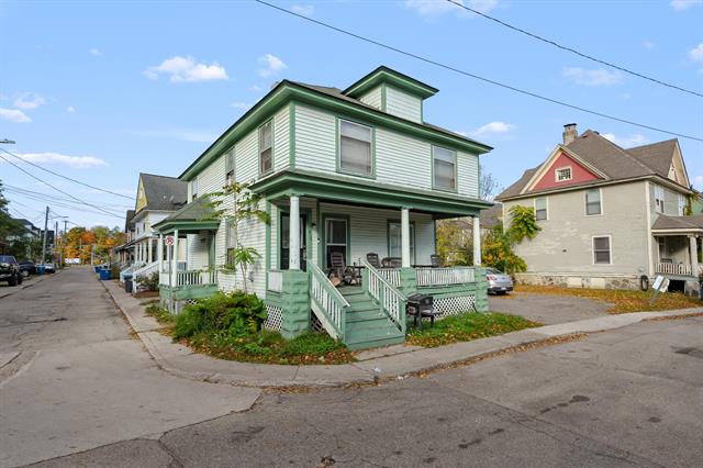 Builiding view thirteen for 416 Bellevue, Kalamazoo, MI. 49007