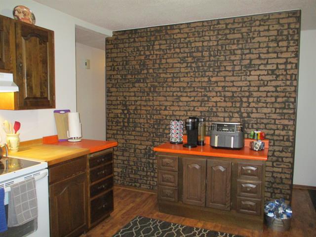 Builiding view fifteen for 2474 Jebavy, Ludington, MI. 49431