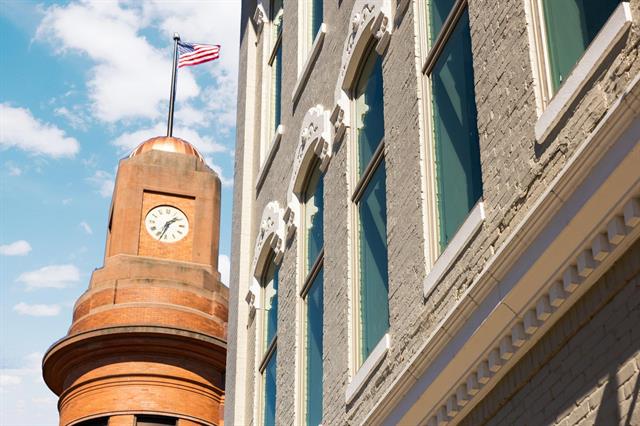 Builiding view fifteen for 109 Front Street, Traverse City, MI. 49684