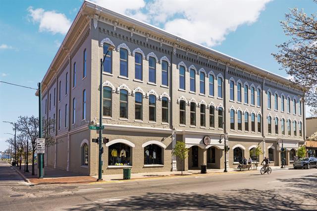 Builiding view twenty one for 109 Front Street, Traverse City, MI. 49684