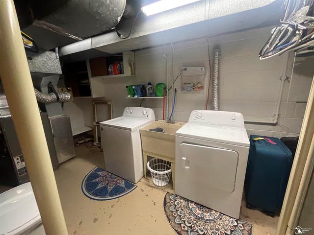 Builiding view forty three for 14960 Dixie, Monroe, MI. 48161