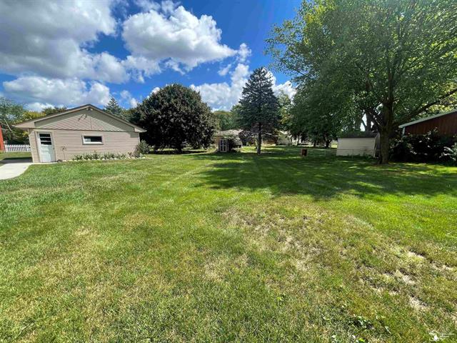 Builiding view six for 14960 Dixie, Monroe, MI. 48161