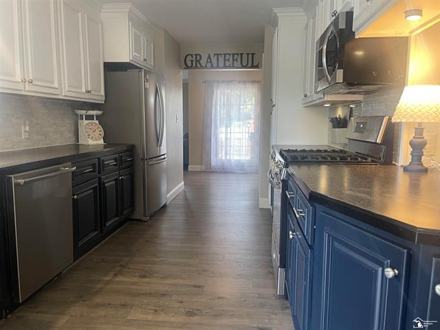 Builiding view sixteen for 14960 Dixie, Monroe, MI. 48161