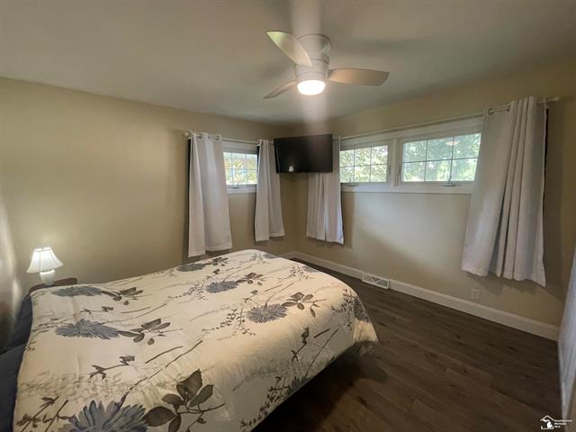 Builiding view thirty seven for 14960 Dixie, Monroe, MI. 48161