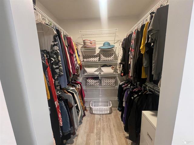 Builiding view twenty three for 14960 Dixie, Monroe, MI. 48161