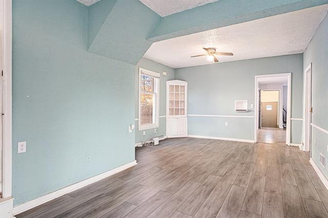 Builiding view six for 1040 Madison, Grand Rapids, MI. 49507